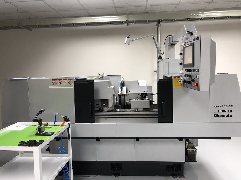 Máy mài tròn OKAMOTO MAX250-OD